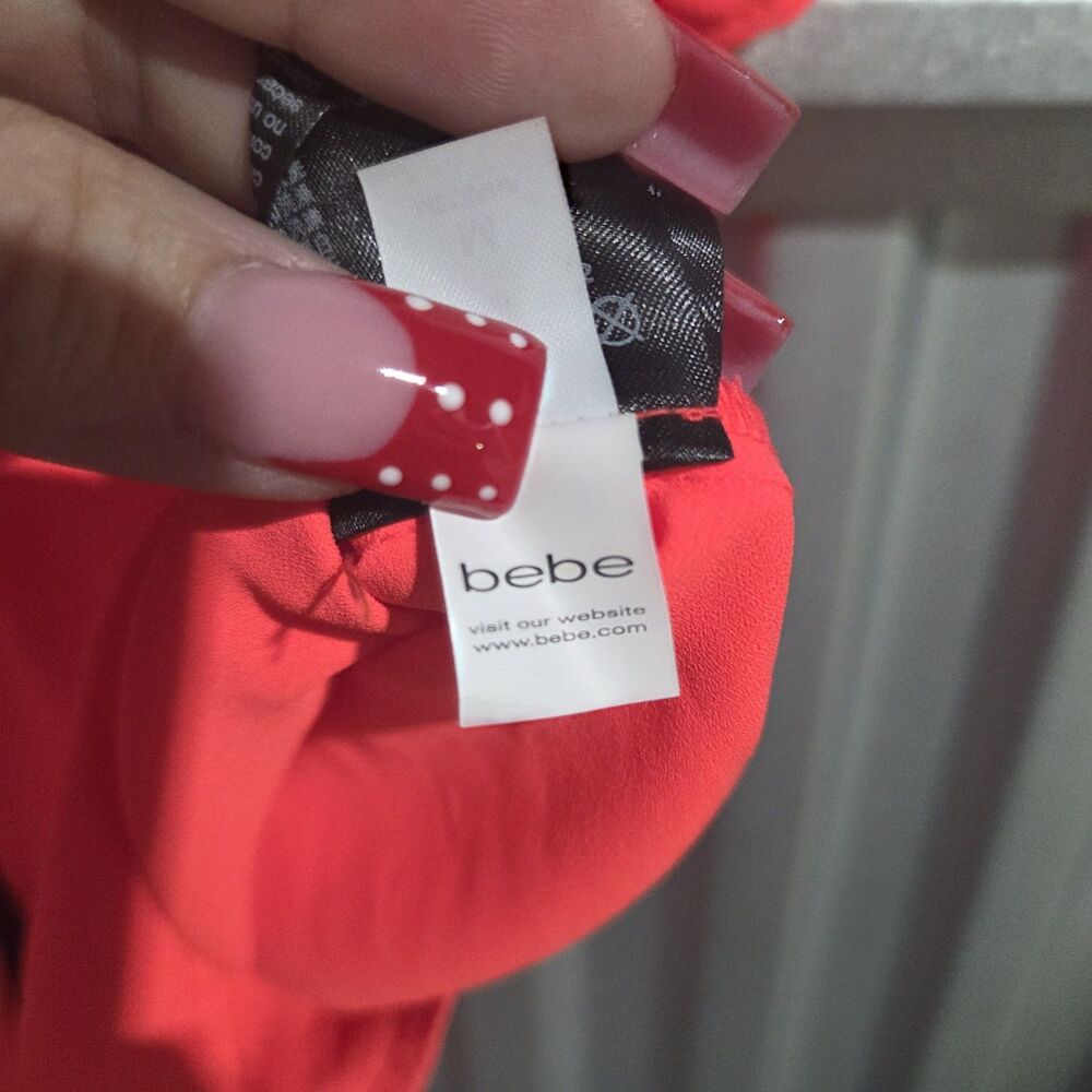 Bebe Blouse Womens M Fiery Coral Lace Yoke Zip Front Roll Tab Neon Y2K Club Top - Picture 5 of 11